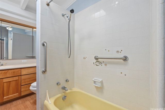 2073 Komo Mai Drive, Pearl City, HI 96782