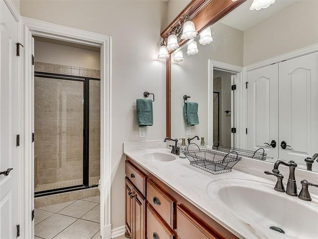 15325 SE 44th Street, Choctaw, OK 73020