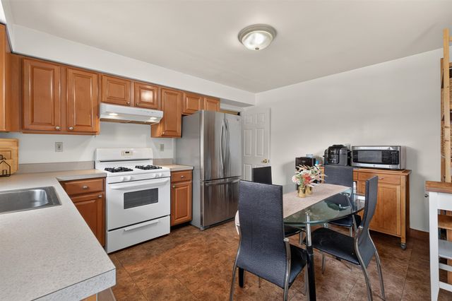 2349 COLONIAL DR, Rahway, NJ 07065