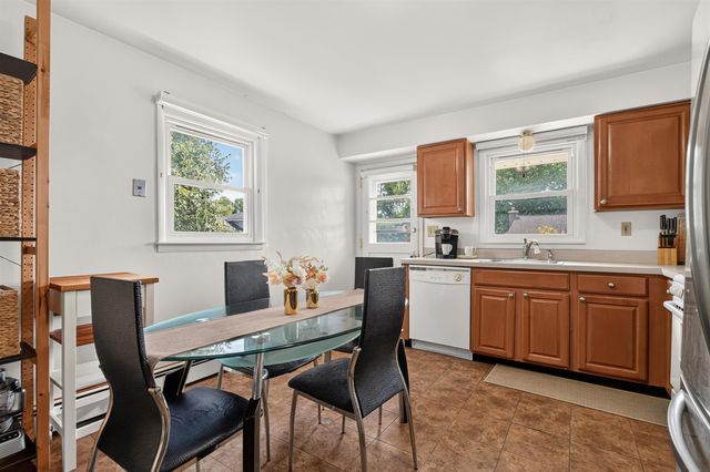 2349 COLONIAL DR, Rahway, NJ 07065