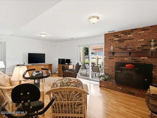 1944 Pine Meadow Avenue, Toms River, NJ 08753