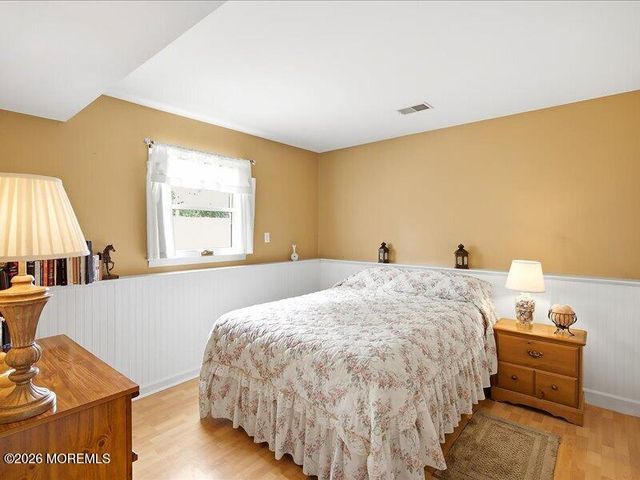 1944 Pine Meadow Avenue, Toms River, NJ 08753