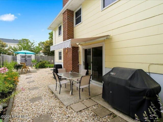 1944 Pine Meadow Avenue, Toms River, NJ 08753