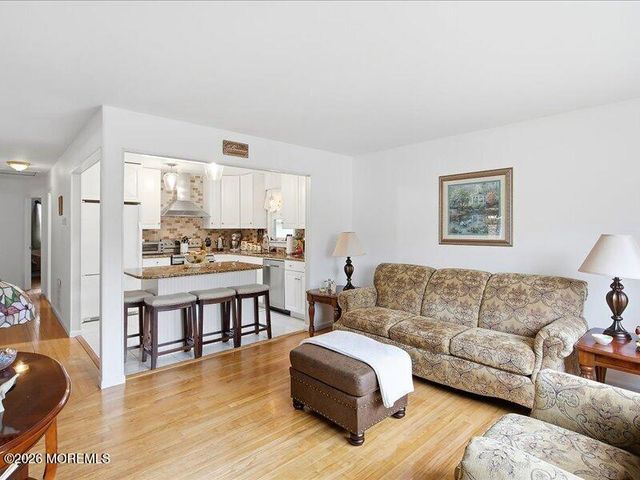 1944 Pine Meadow Avenue, Toms River, NJ 08753