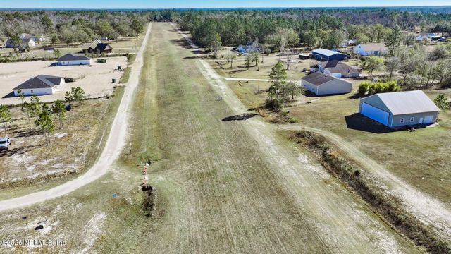 15779 MOHAWK Street, Glen St. Mary, FL 32040