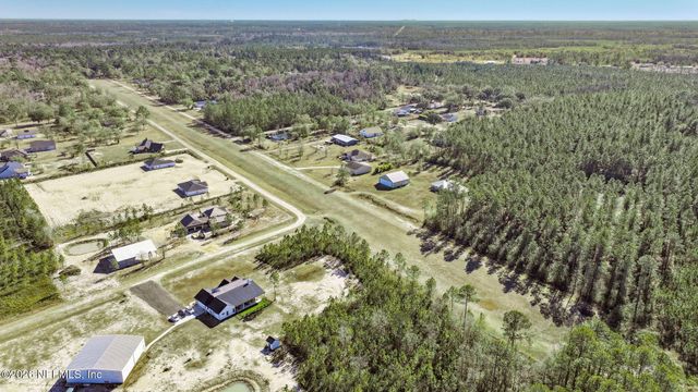 15779 MOHAWK Street, Glen St. Mary, FL 32040