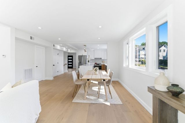 8 Guild St, Medford, MA 02155