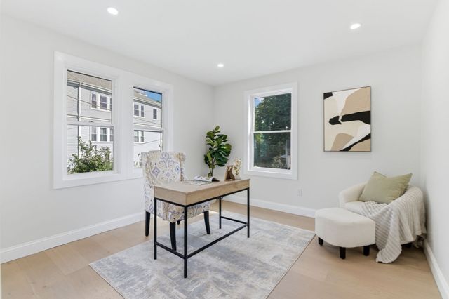 8 Guild St, Medford, MA 02155