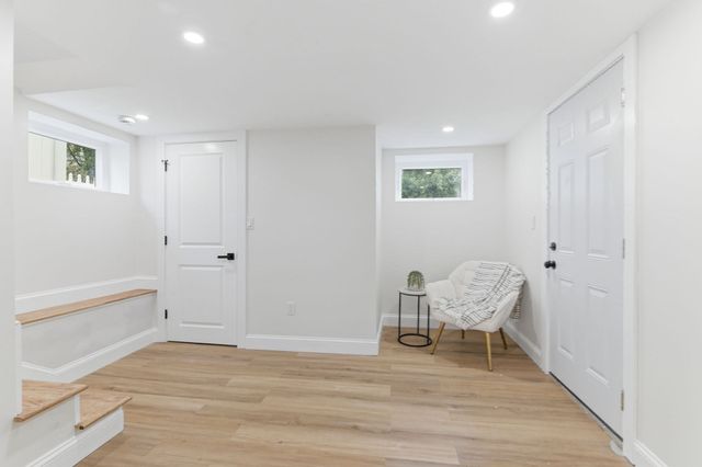 8 Guild St, Medford, MA 02155