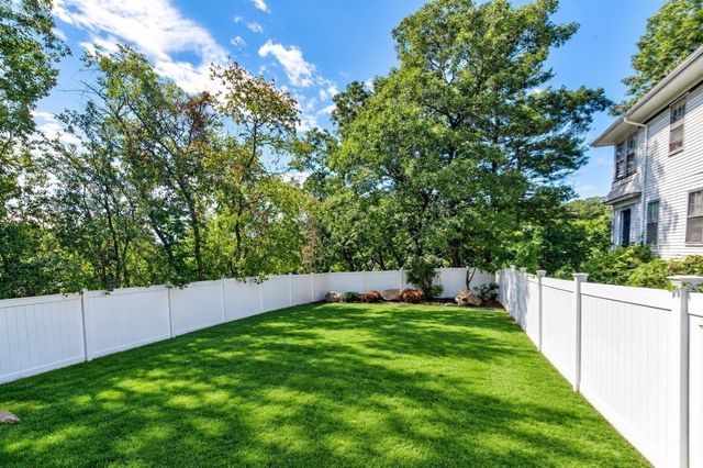 8 Guild St, Medford, MA 02155