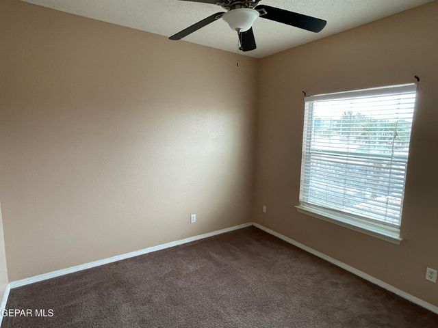 452 EMERALD PASS Avenue, Horizon City, TX 79928