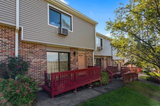 80 Lawn Avenue APT 20, Stamford, CT 06902