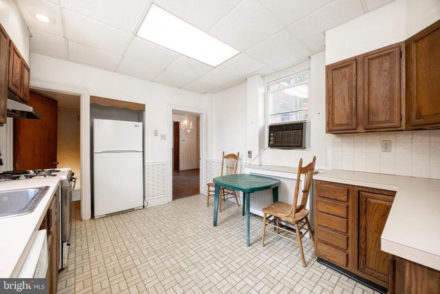 419 N SWARTHMORE AVE, Ridley Park, PA 19078