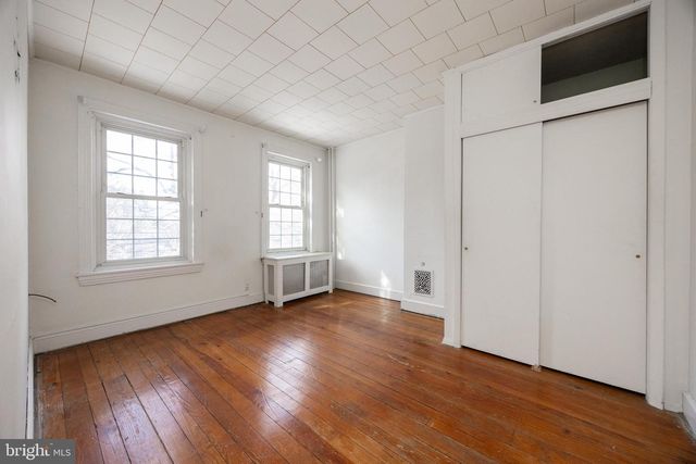 419 N SWARTHMORE AVE, Ridley Park, PA 19078