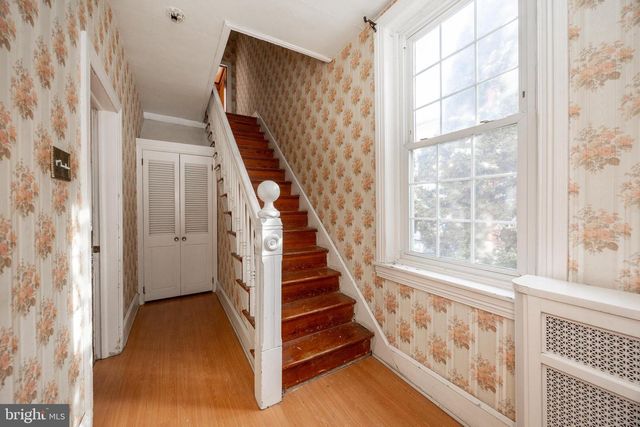 419 N SWARTHMORE AVE, Ridley Park, PA 19078