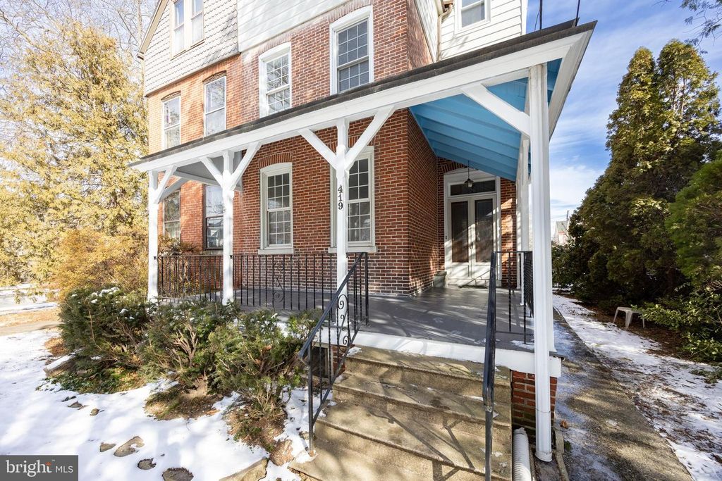 419 N SWARTHMORE AVE, Ridley Park, PA 19078