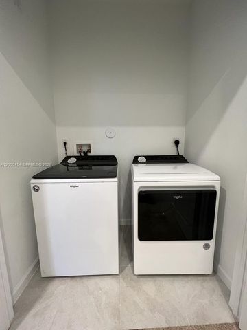 1170 SW 7th Ct, Florida City, FL 33034