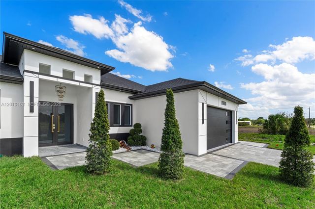 1504 Moore, Lehigh Acres, FL 33972