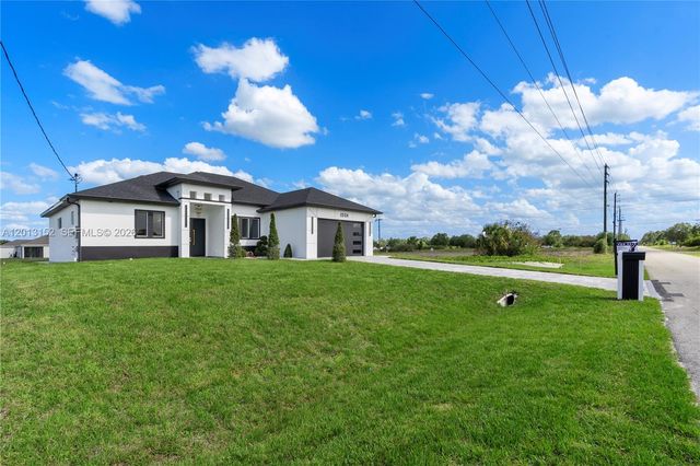 1504 Moore, Lehigh Acres, FL 33972