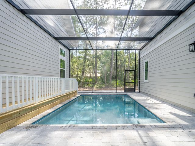 116 E Georgie Street, Point Washington, FL 32459