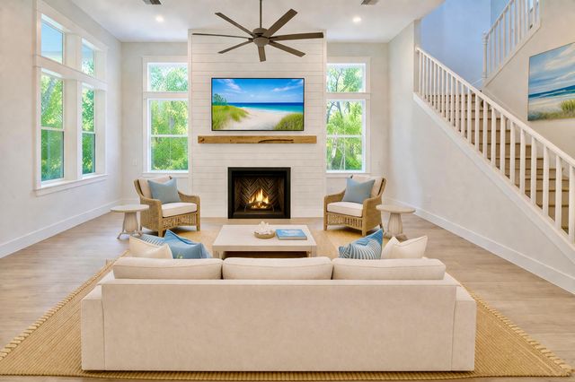 116 E Georgie Street, Point Washington, FL 32459