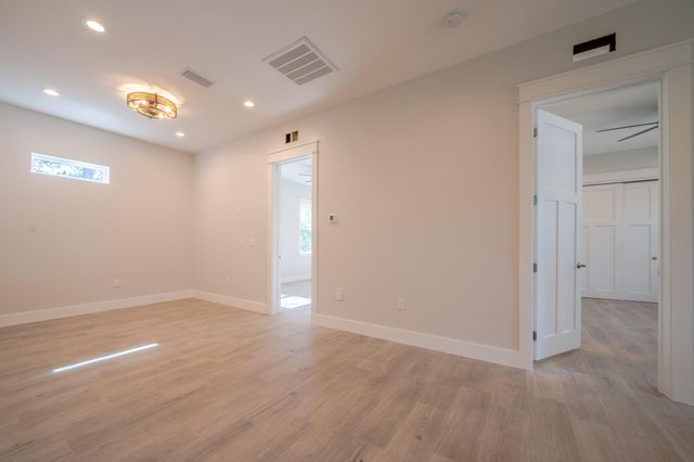 116 E Georgie Street, Point Washington, FL 32459
