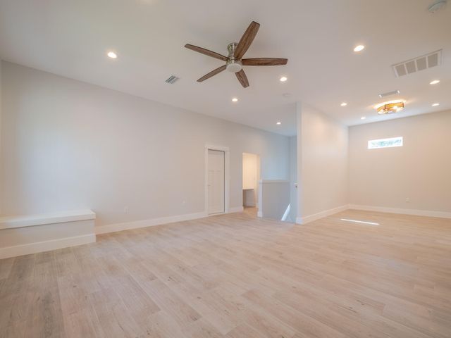 116 E Georgie Street, Point Washington, FL 32459