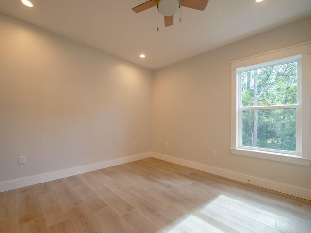 116 E Georgie Street, Point Washington, FL 32459