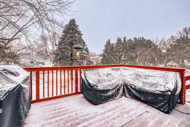 8015 Cooper Avenue, Inver Grove Heights, MN 55076