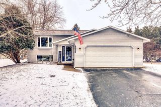 8015 Cooper Avenue, Inver Grove Heights, MN 55076
