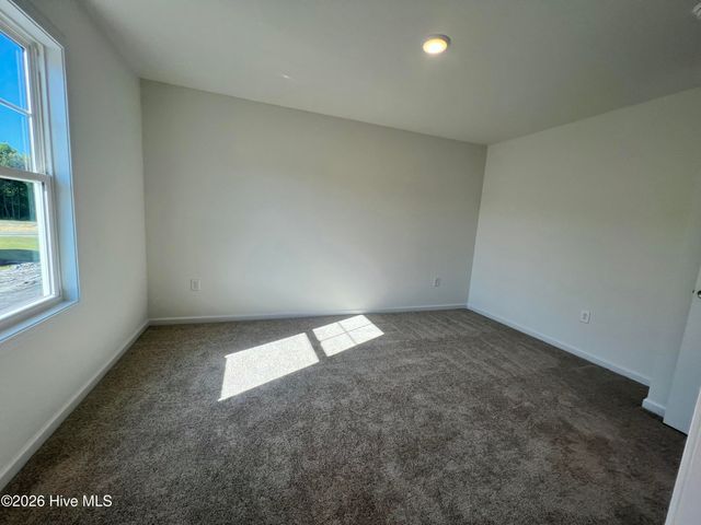 512 Bartley Street, Vass, NC 28394