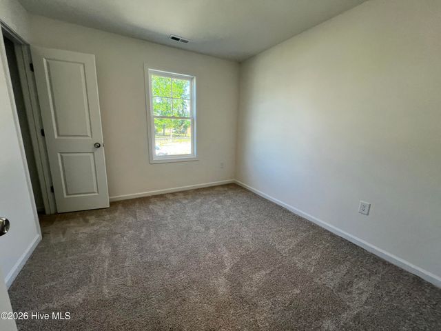 512 Bartley Street, Vass, NC 28394