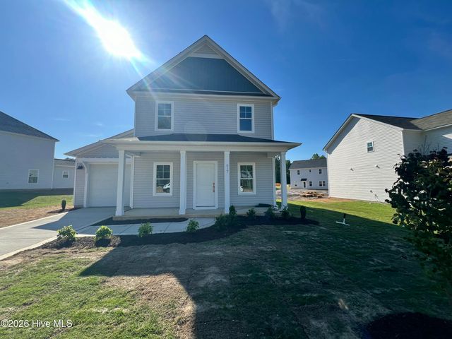 512 Bartley Street, Vass, NC 28394