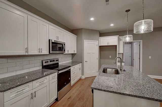 721 Hunts Terrace Drive, Kingsport, TN 37663