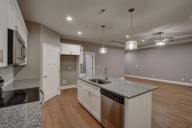 721 Hunts Terrace Drive, Kingsport, TN 37663