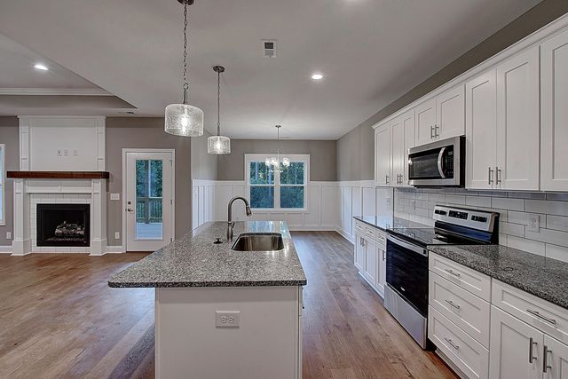 721 Hunts Terrace Drive, Kingsport, TN 37663