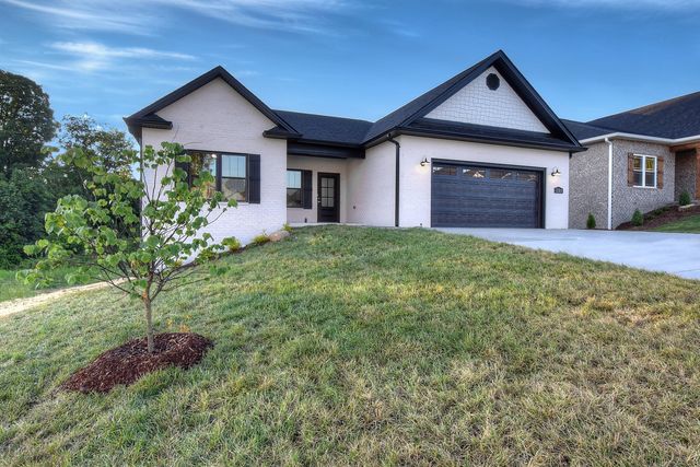 721 Hunts Terrace Drive, Kingsport, TN 37663