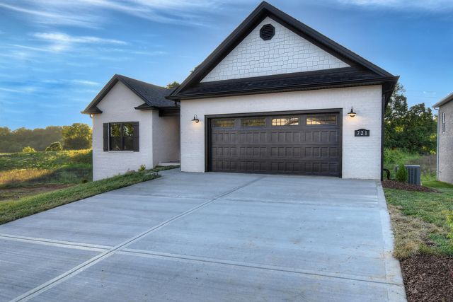 721 Hunts Terrace Drive, Kingsport, TN 37663