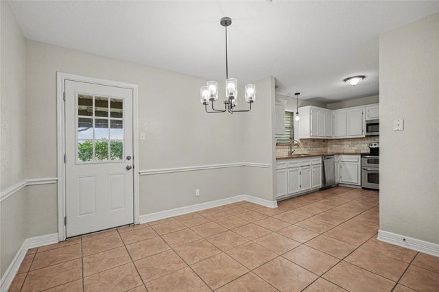 12431 9th Street, Santa Fe, TX 77510