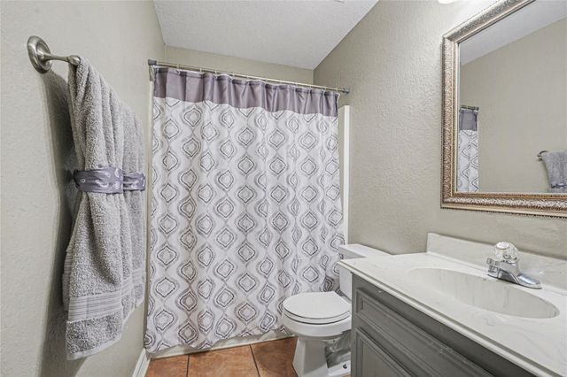 12431 9th Street, Santa Fe, TX 77510