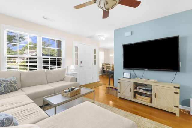 3375 Crowell Lane, Mount Pleasant, SC 29466