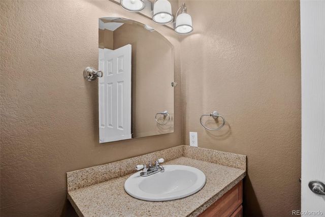 8237 S Ogden Circle, Littleton, CO 80122