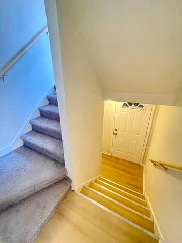 8312 S Phillips Avenue, Chicago, IL 60617