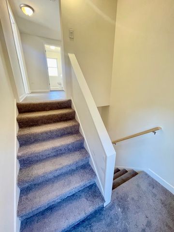 8312 S Phillips Avenue, Chicago, IL 60617