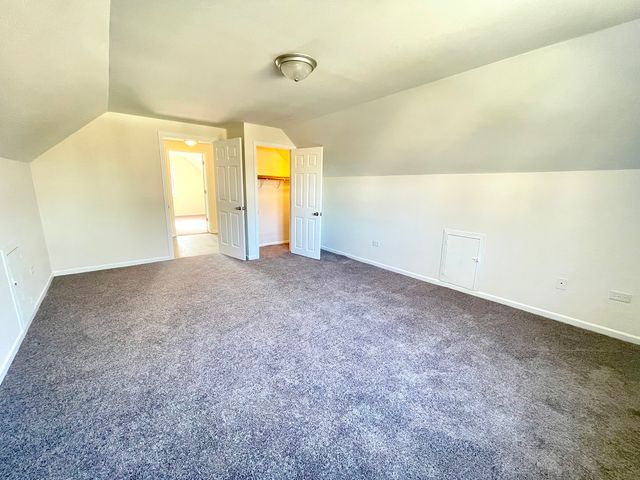 8312 S Phillips Avenue, Chicago, IL 60617