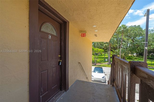 632 SW 16th Ave D, Fort Lauderdale, FL 33312