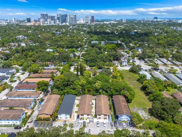 632 SW 16th Ave D, Fort Lauderdale, FL 33312