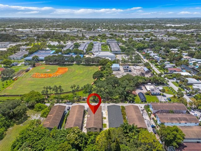 632 SW 16th Ave D, Fort Lauderdale, FL 33312