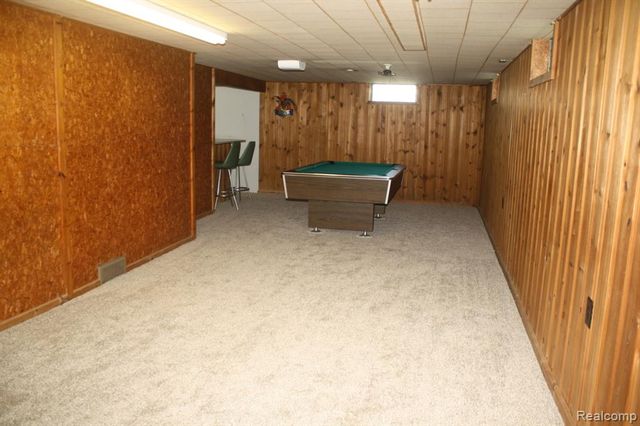 5001 Montfaucon Street, Trenton, MI 48183