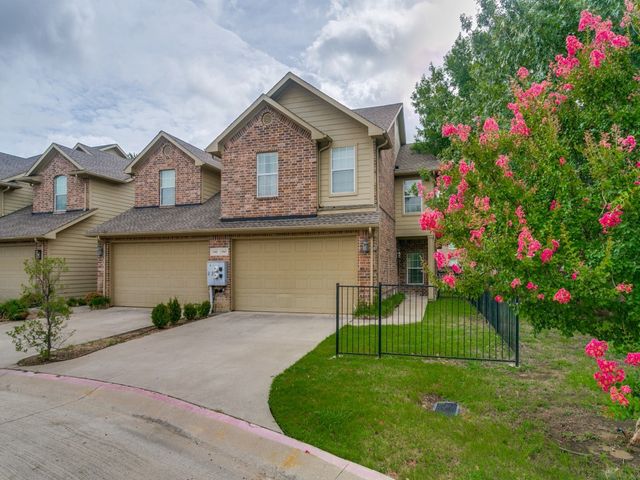 1947 Sherburne Street, Lewisville, TX 75067